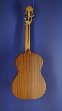 Lacuerda, Modell 65/2, Konzertgitarre Fichte, Mahagoni, Mensur 65 cm, matt lackiert