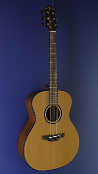 Crafter Able G-630N, Akustikgitarre in Grand Auditorium Form mit massiver Zederndecke und Mahagoni an Zarge und Boden
